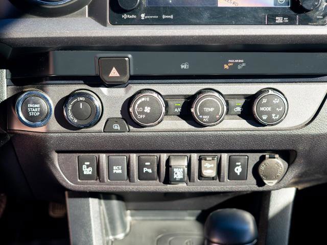 Used 2019 Toyota Tacoma TRD Off-Road image 22