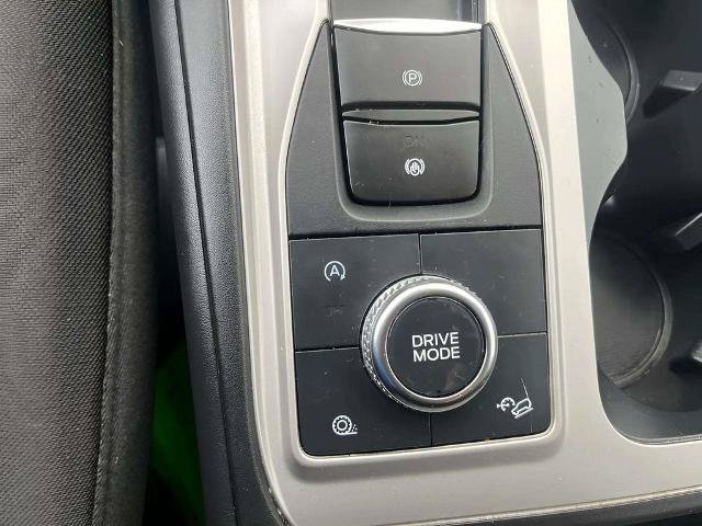 Certified 2023 Ford Explorer XLT AWD/4WD image 34