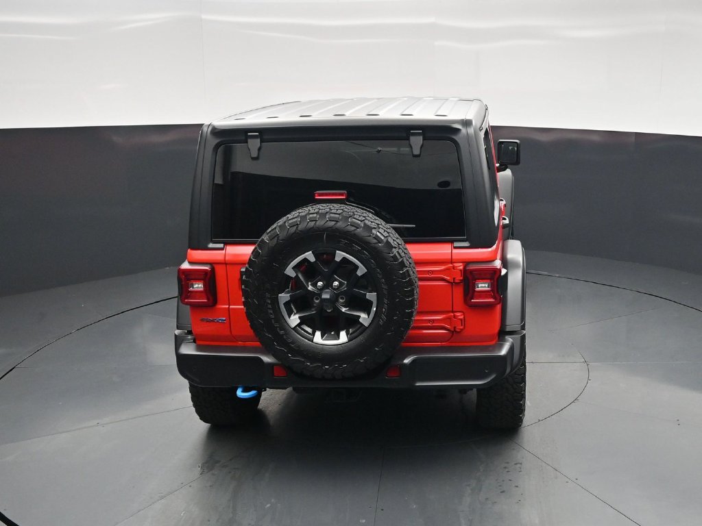 Used 2025 Jeep Wrangler Unlimited Rubicon 4xe w/ Safety Group AWD/4WD image 37