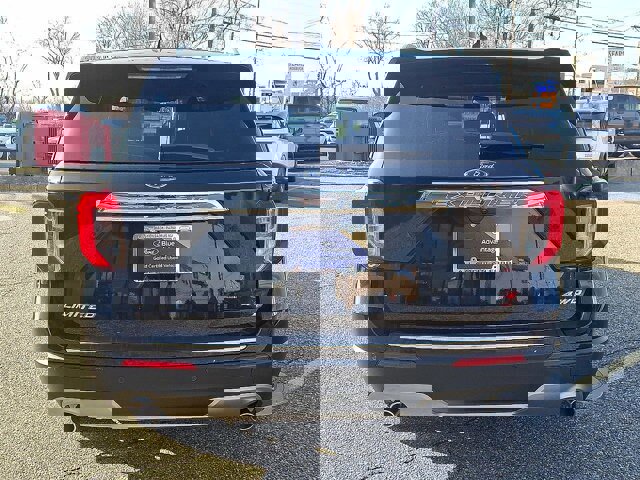 Certified 2021 Ford Explorer Limited w/ Equipment Group 301A image 5