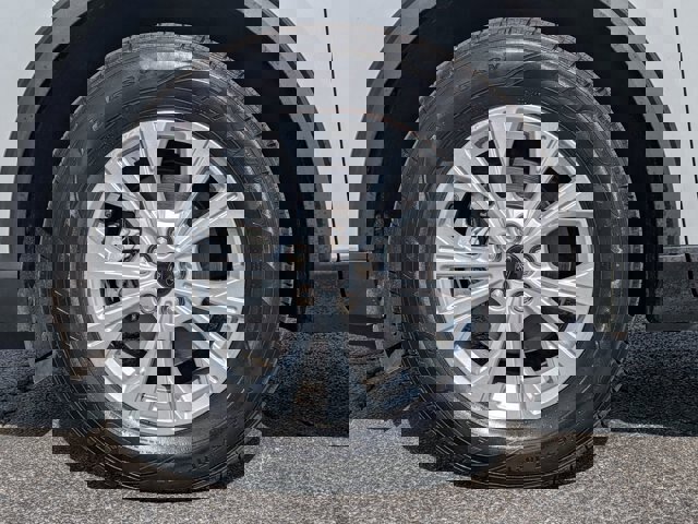 Certified 2023 Ford Escape Active AWD/4WD image 9