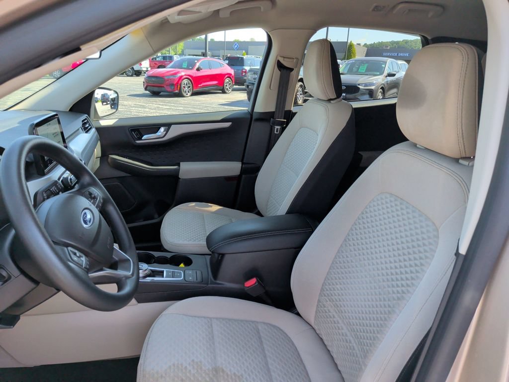 Certified 2020 Ford Escape SE AWD/4WD image 4