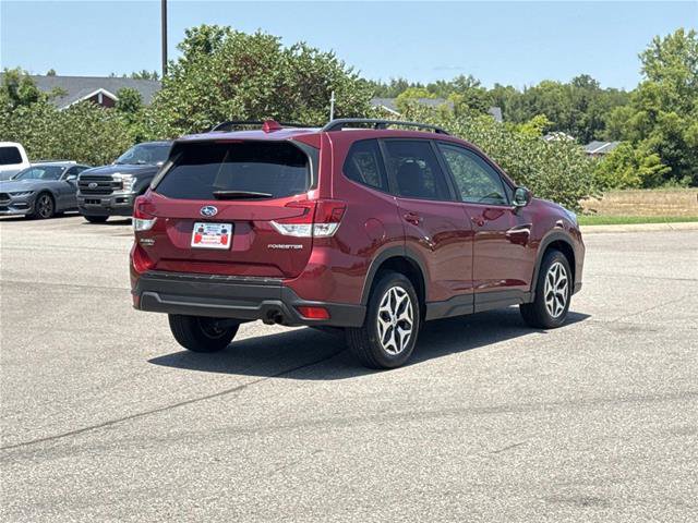 Used 2019 Subaru Forester Premium w/ All-Weather Package AWD/4WD image 5