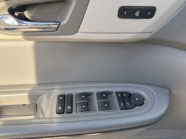 Used 2017 Chevrolet Traverse Premier AWD/4WD image 18