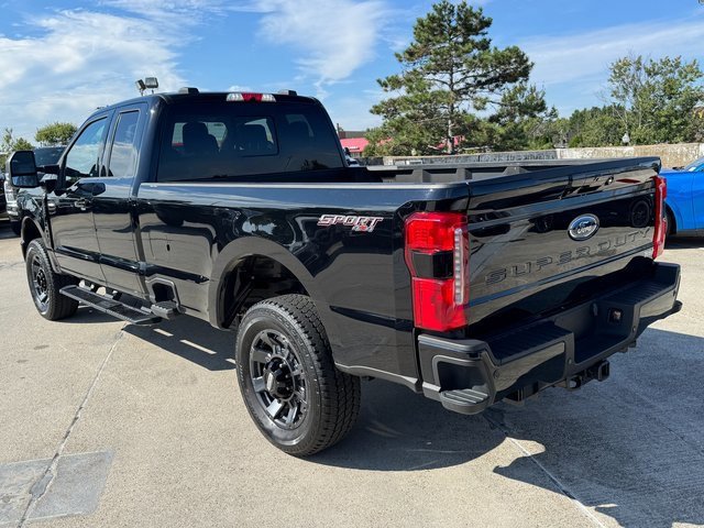 Certified 2024 Ford F250 Lariat w/ Sport Appearance Package image 3