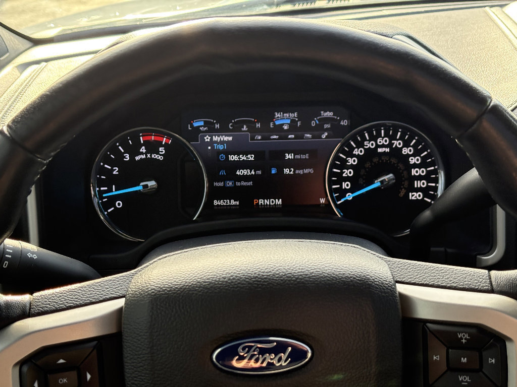 Certified 2022 Ford F350 Lariat w/ Camper Package image 25