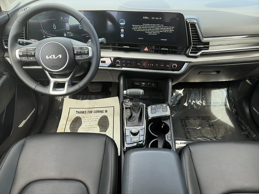 Used 2025 Kia Sportage EX w/ Premium Package FWD image 14