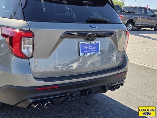 Certified 2020 Ford Explorer ST w/ Premium Technology Package AWD/4WD image 6
