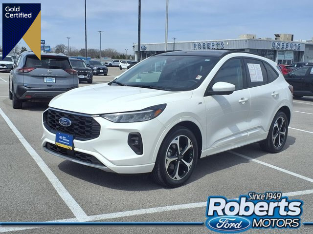 Certified 2023 Ford Escape ST-Line Select w/ Tech Pack #2 image 1