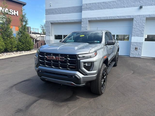 Used 2025 GMC Canyon AT4