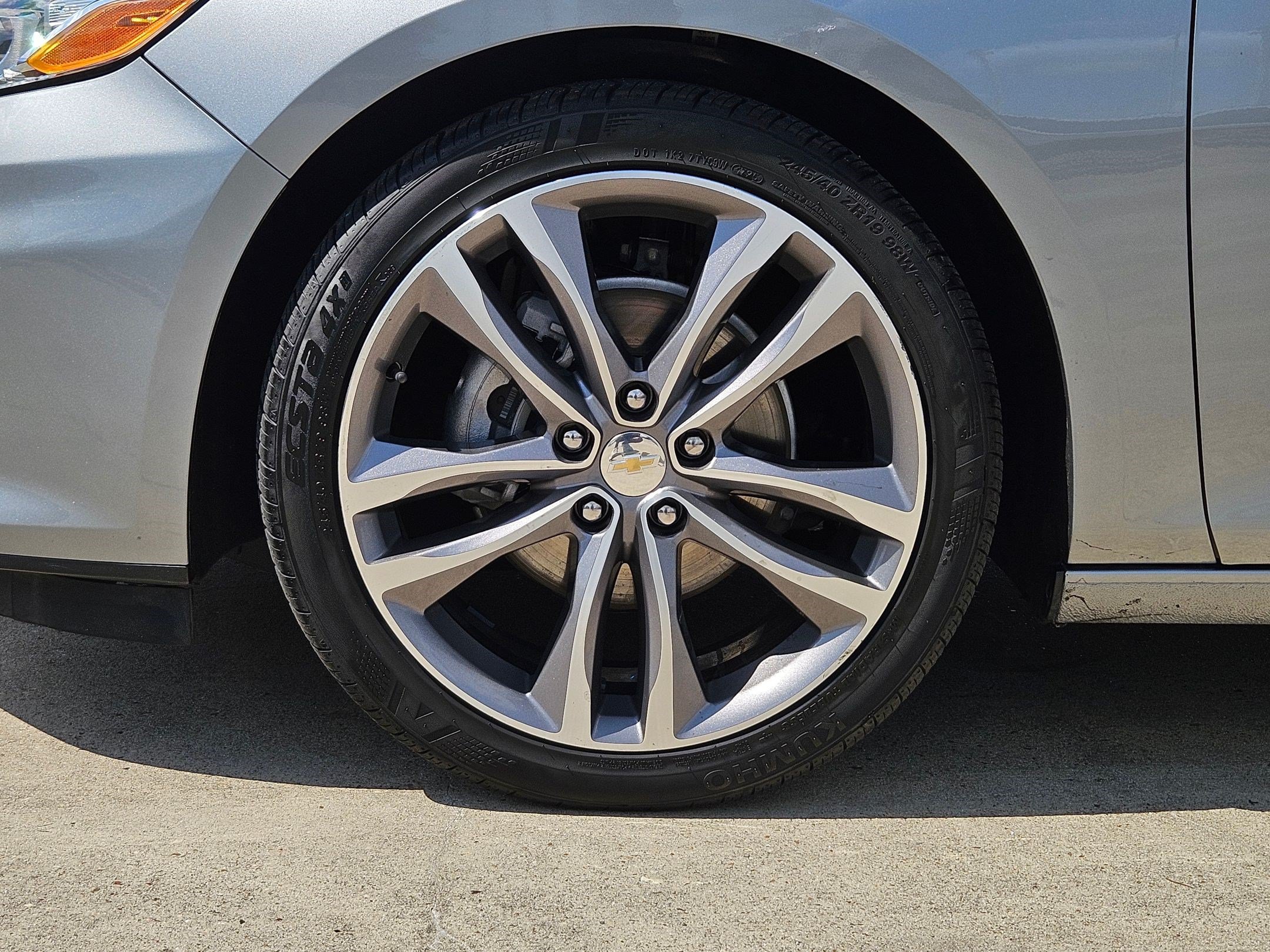 Used 2024 Chevrolet Malibu LT FWD image 13