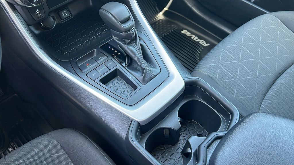 Used 2019 Toyota RAV4 XLE w/ All Weather Liner Package image 16