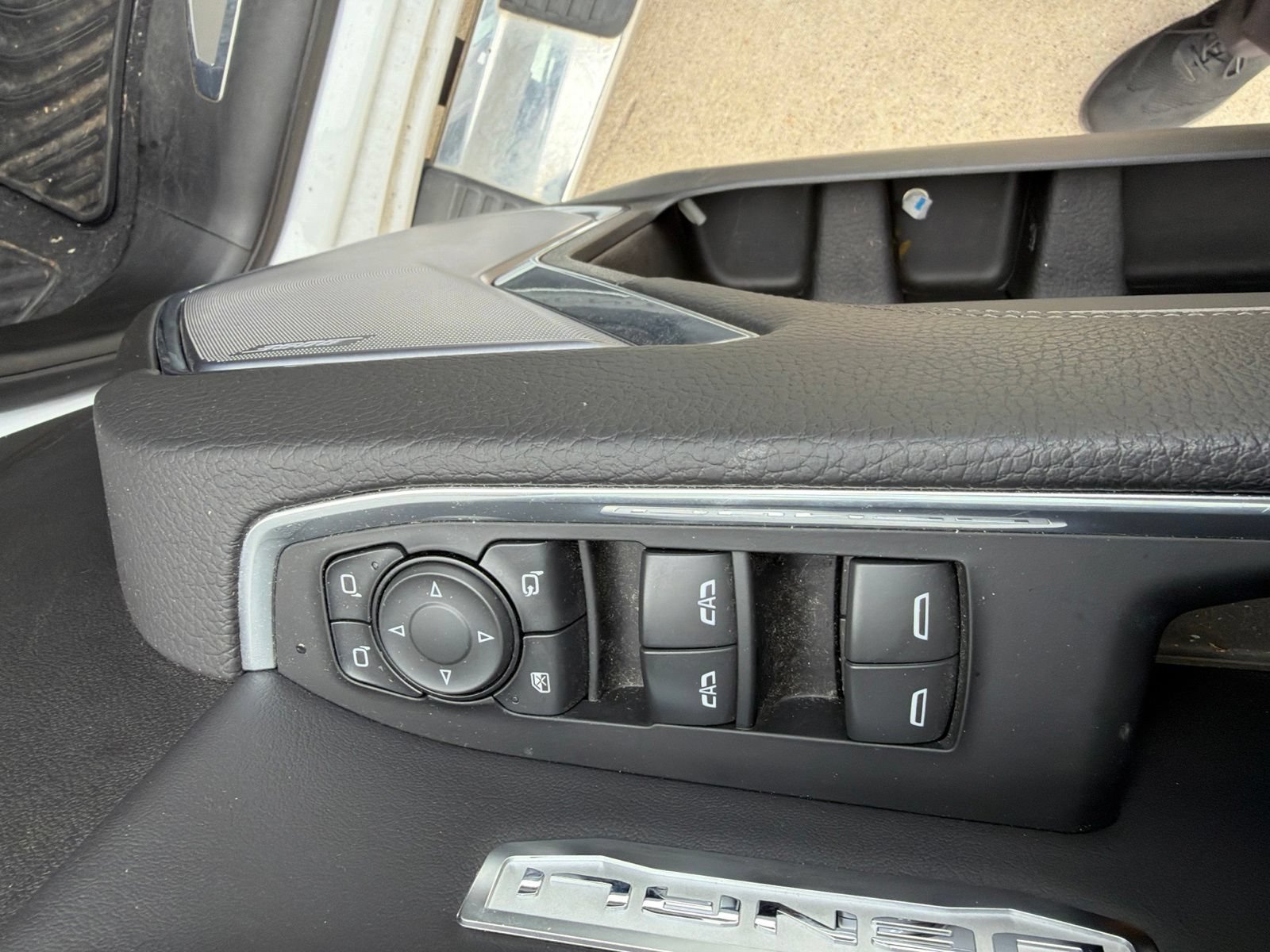 Used 2023 GMC Sierra 1500 Denali RWD image 20