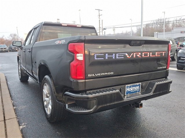 Used 2021 Chevrolet Silverado 1500 Custom image 2