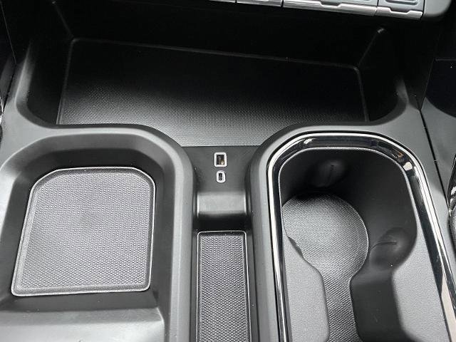 Used 2024 GMC Sierra 2500 AT4 w/ AT4 Preferred Package image 31