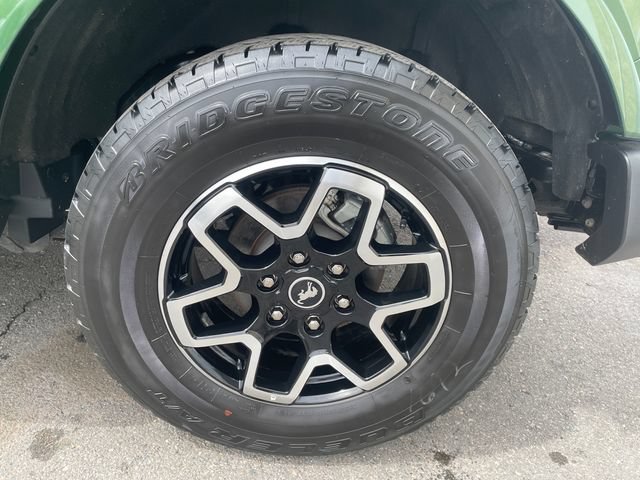 Certified 2025 Ford Bronco Outer Banks AWD/4WD image 16