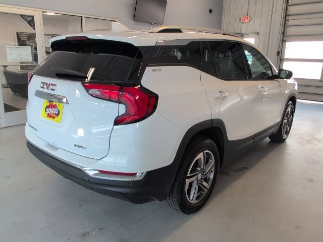 Certified 2021 GMC Terrain SLT w/ Infotainment Package II AWD/4WD image 5