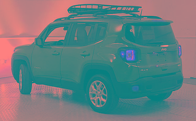 Used 2018 Jeep Renegade Latitude w/ Popular Equipment Group image 3