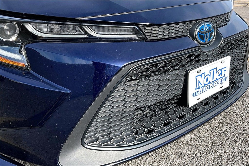 Used 2022 Toyota Corolla LE image 28