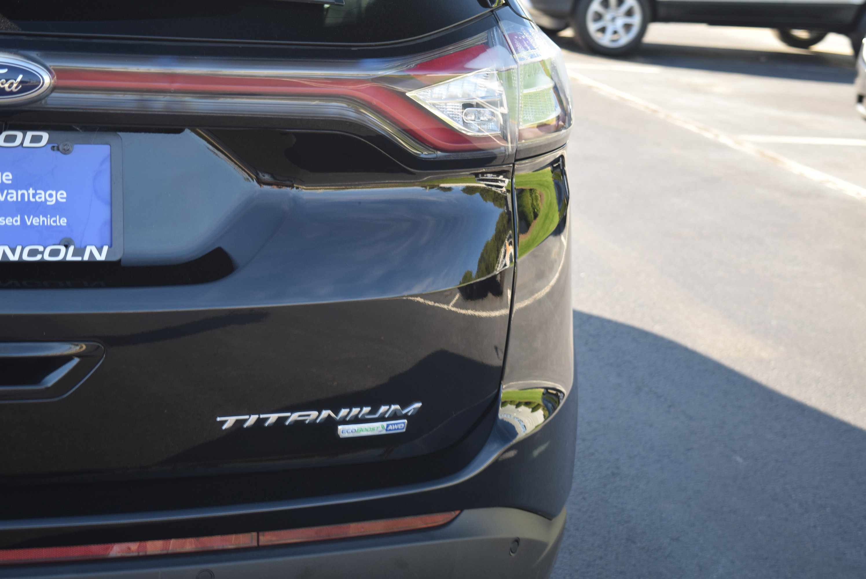 Certified 2018 Ford Edge Titanium w/ Equipment Group 301A image 6