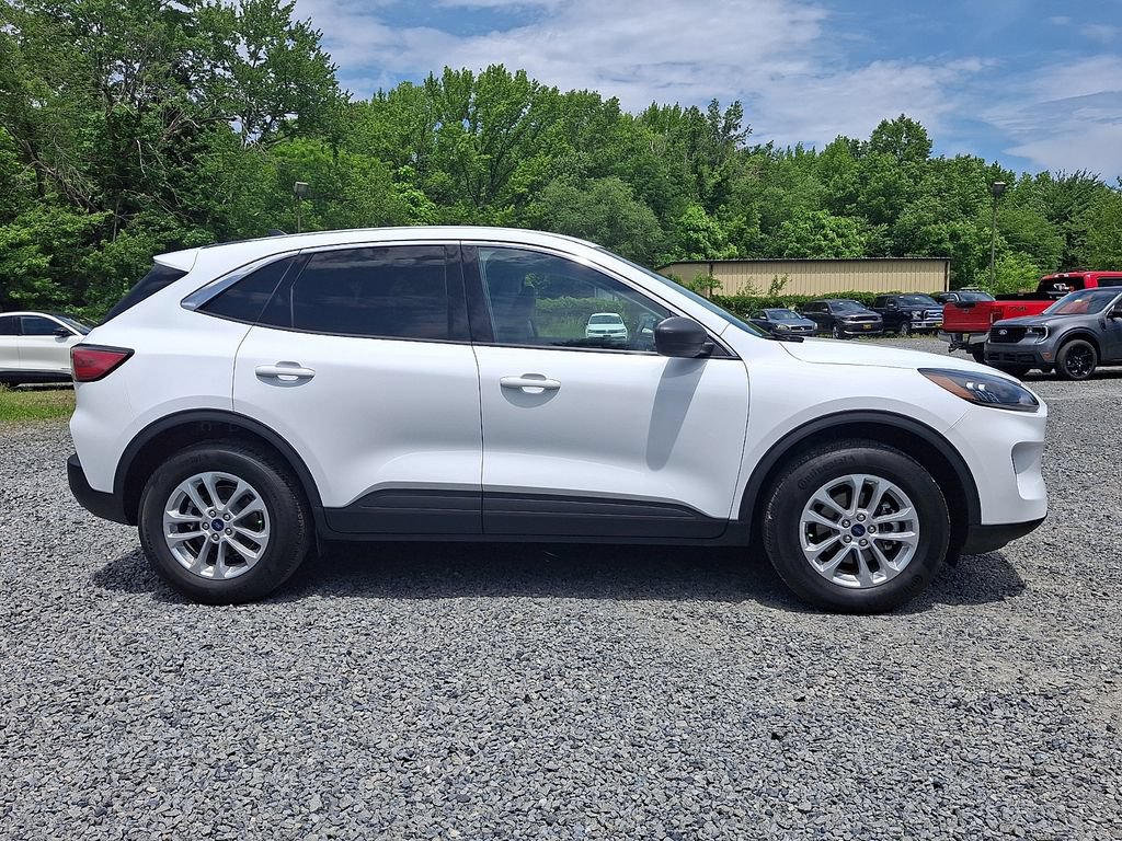 Certified 2022 Ford Escape SE AWD/4WD image 8