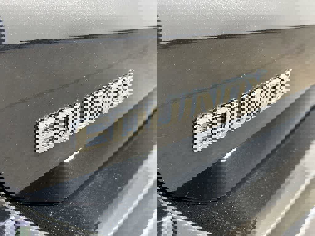 Used 2024 Chevrolet Equinox Premier image 11