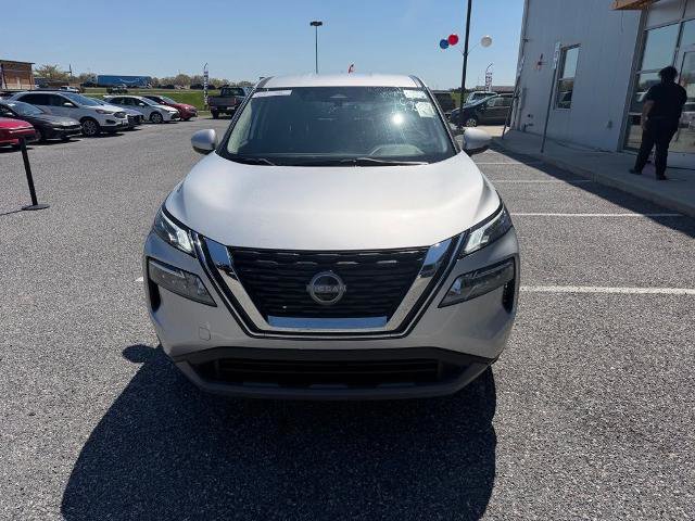 Used 2023 Nissan Rogue SV AWD/4WD image 8