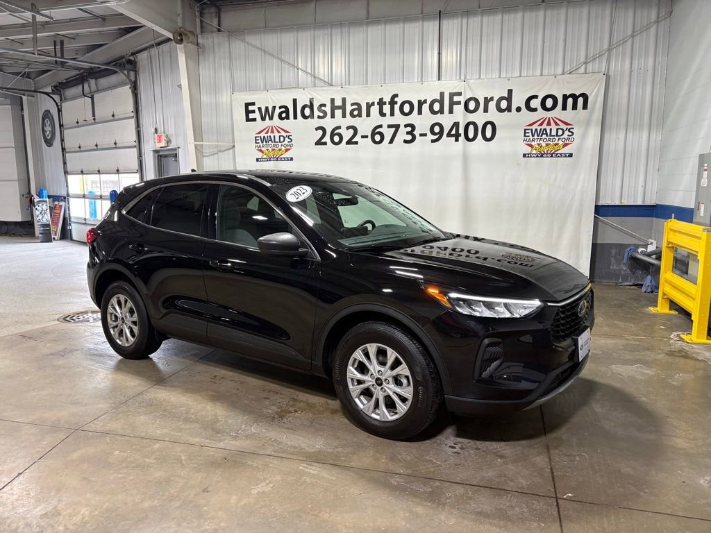 Certified 2023 Ford Escape Active w/ Tech Pack #1 image 8