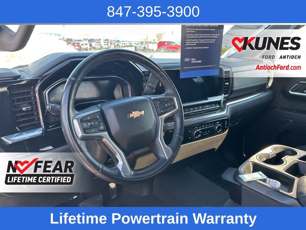 Used 2023 Chevrolet Silverado 1500 LT image 15