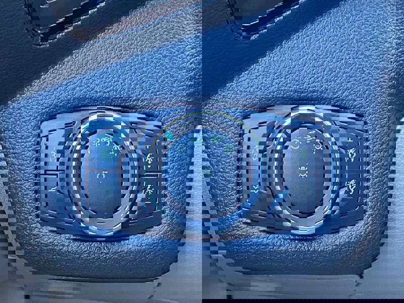 Certified 2018 Ford Escape SEL image 51