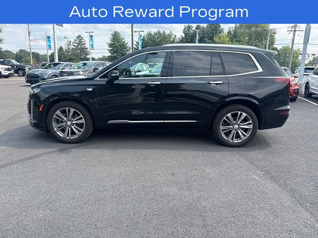 Used 2021 Cadillac XT6 Premium Luxury w/ LPO, Floor Liner Package AWD/4WD image 4