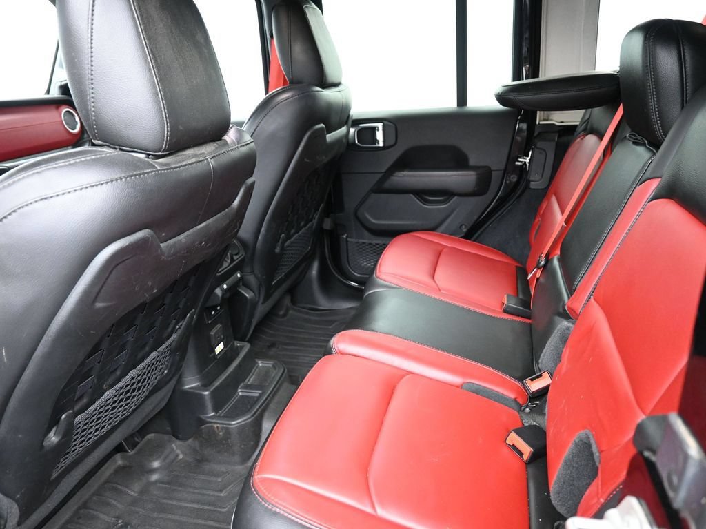 Used 2023 Jeep Wrangler Unlimited Rubicon 392 AWD/4WD image 9