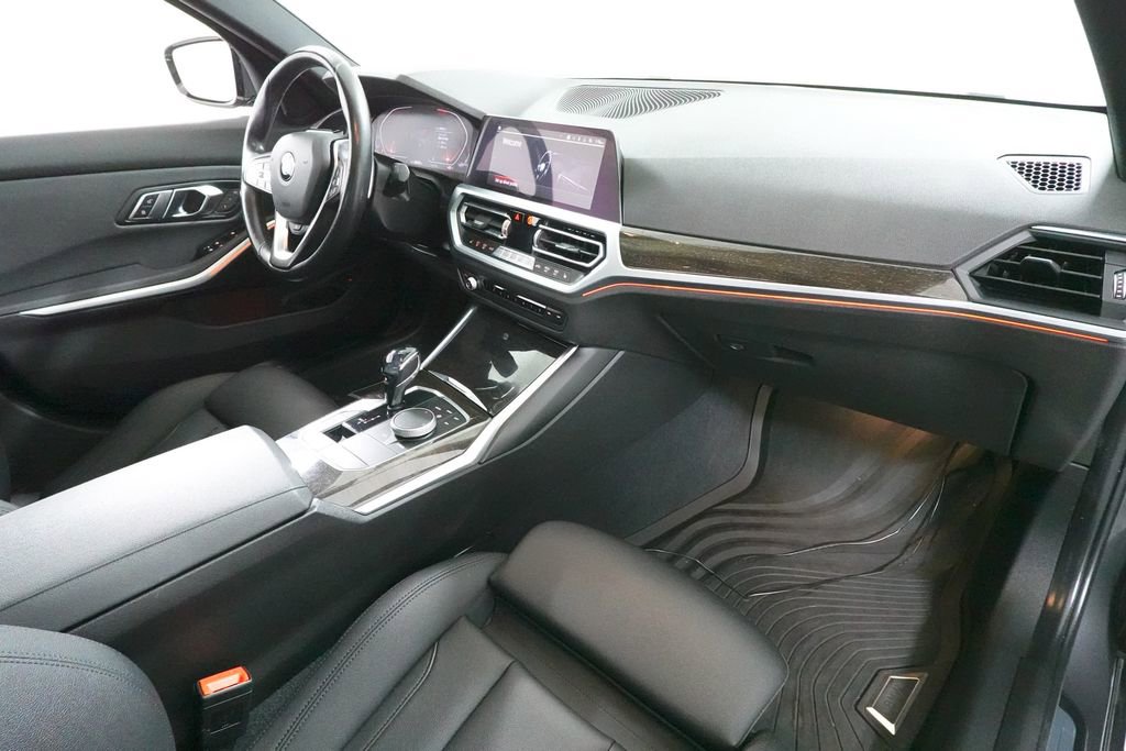 Used 2020 BMW 330i xDrive 330i xDrive w/ Premium Package image 34