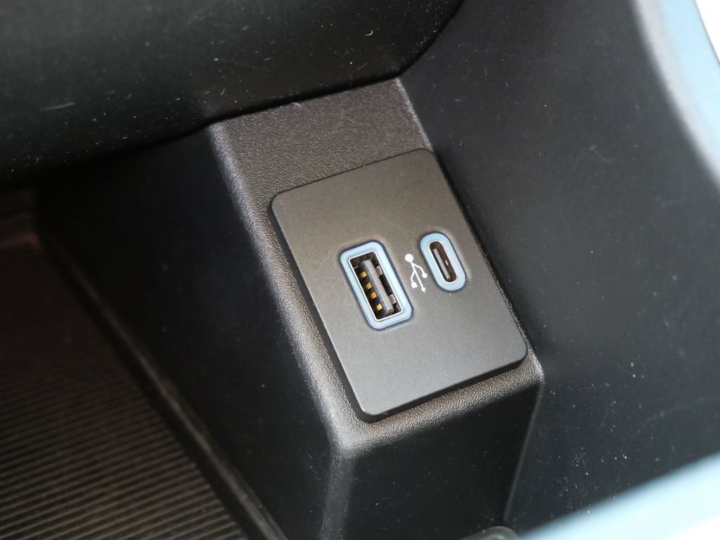 Certified 2024 Ford Edge SEL AWD/4WD image 25