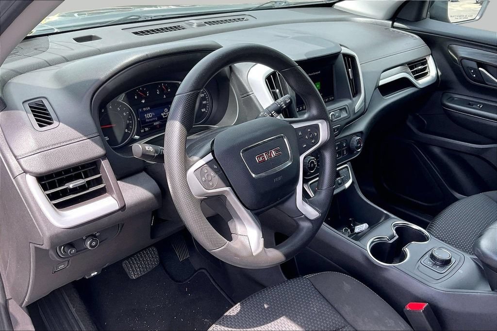 Used 2024 GMC Terrain SLE FWD image 14
