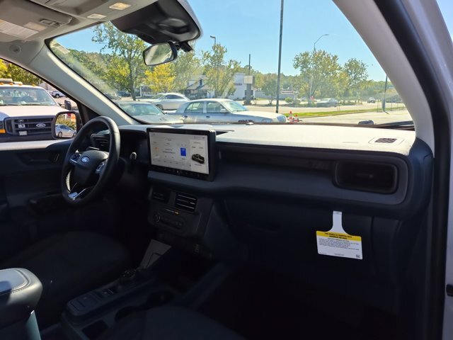 Certified 2025 Ford Maverick XLT w/ Equipment Group 301A AWD/4WD image 35