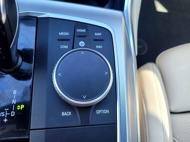 Used 2022 BMW 330i Sedan w/ M Sport Package image 20