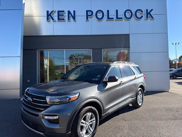 Certified 2023 Ford Explorer XLT w/ Equipment Group 202A AWD/4WD image 2