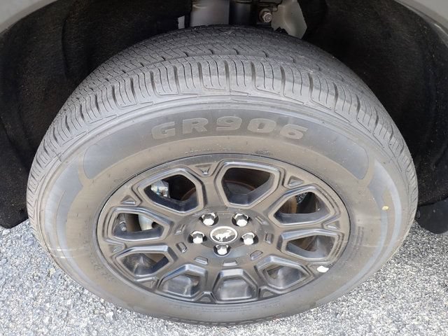 Certified 2025 Ford Bronco Sport Badlands AWD/4WD image 14
