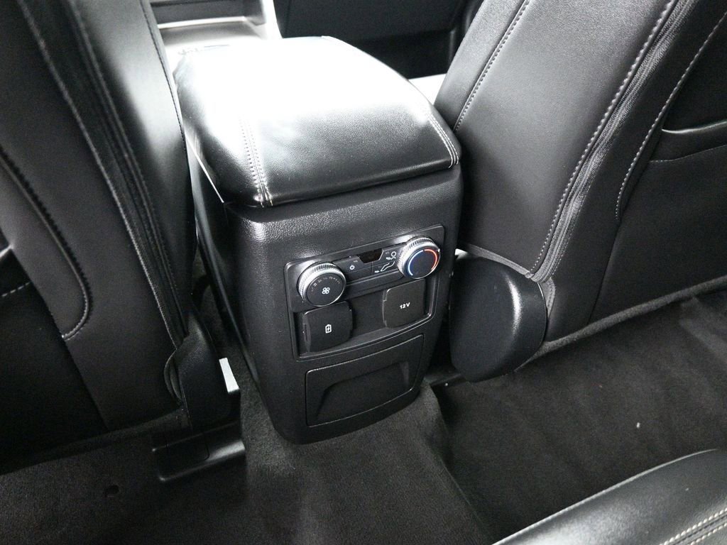 Certified 2022 Ford Explorer XLT w/ Equipment Group 202A image 22