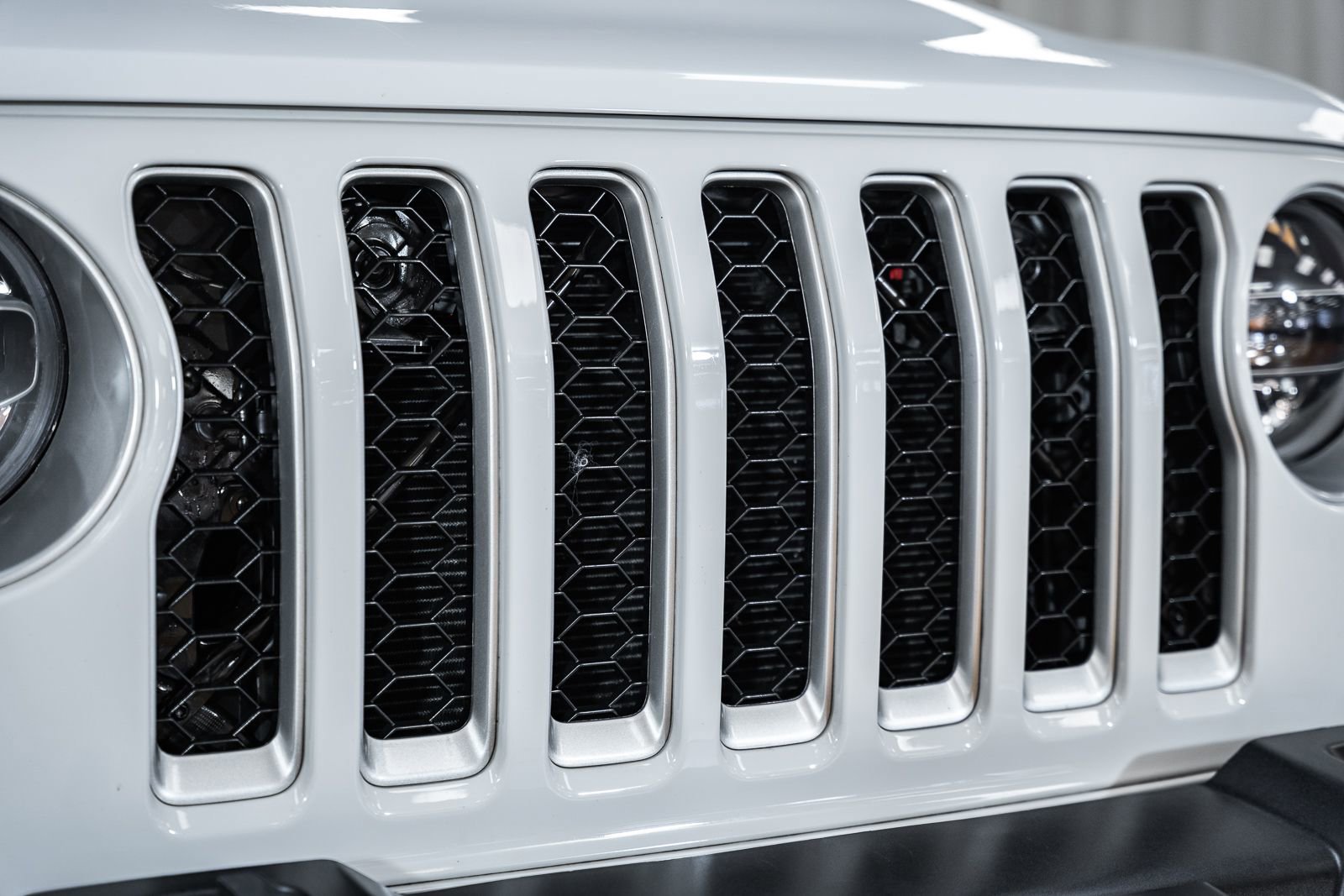 Used 2021 Jeep Wrangler Unlimited Sahara 4xe w/ Cold Weather Group image 14