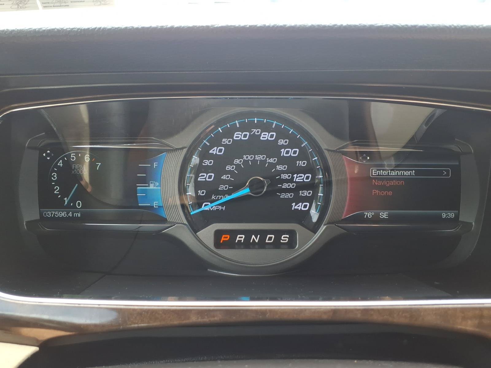 Certified 2018 Ford Taurus Limited FWD image 15