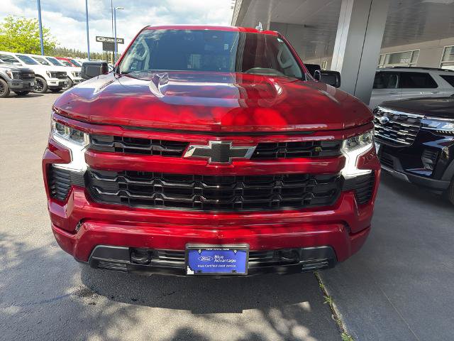 Used 2024 Chevrolet Silverado 1500 RST AWD/4WD image 2