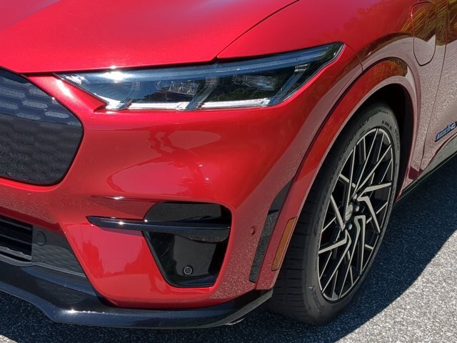 Certified 2023 Ford Mustang Mach-E GT w/ GT Performance Edition AWD/4WD image 10