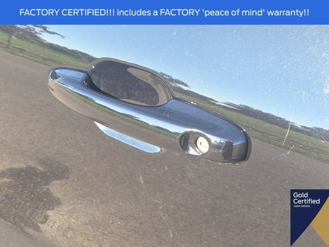 Certified 2025 Ford Escape ST-Line Select AWD/4WD image 23