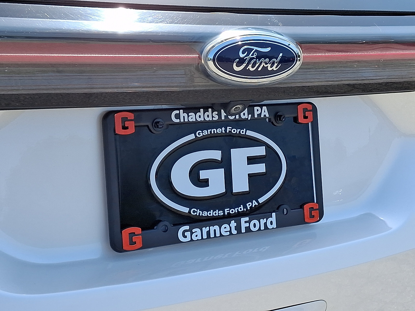 Certified 2018 Ford Edge Titanium w/ Equipment Group 301A AWD/4WD image 37