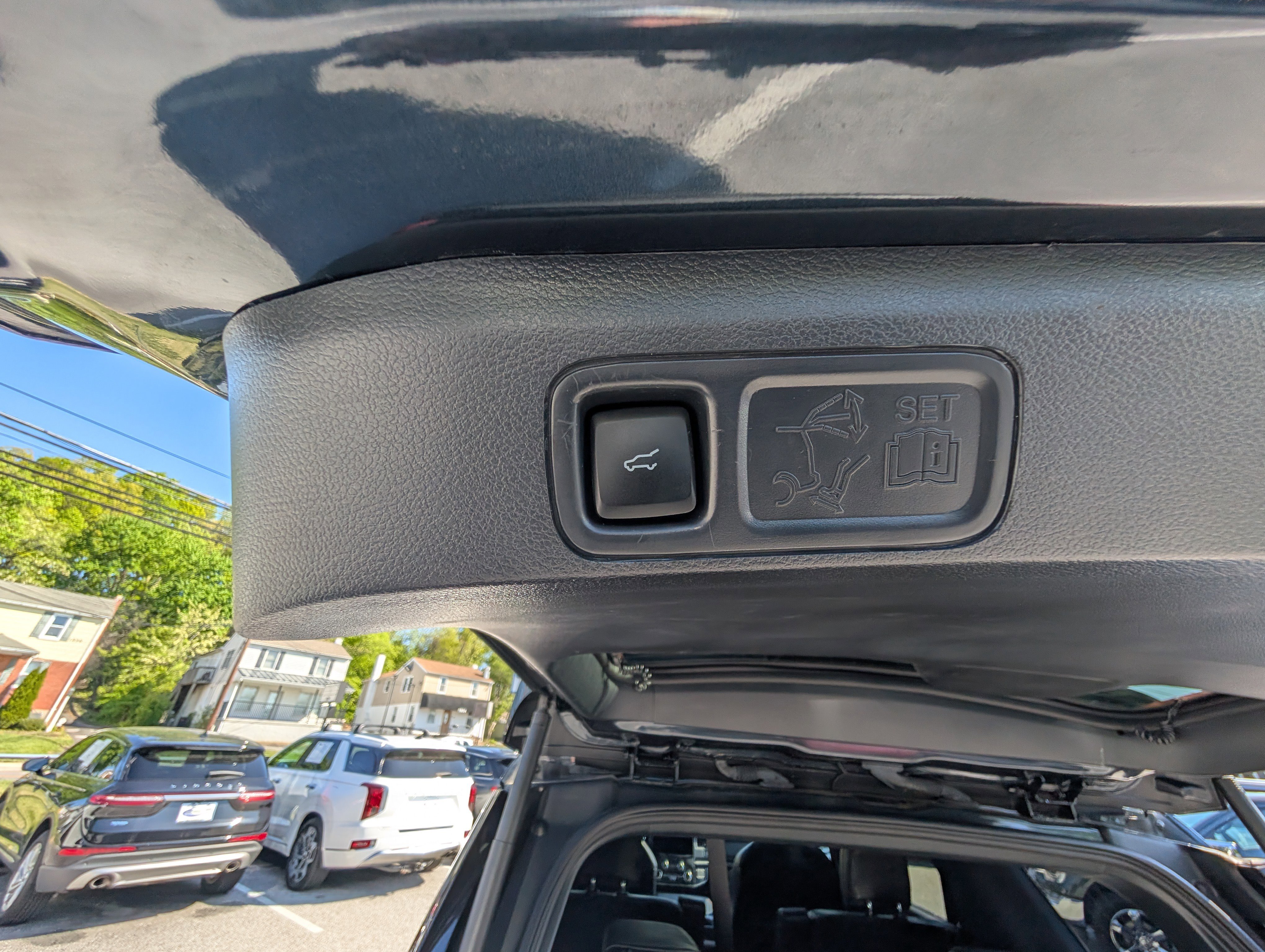 Certified 2023 Ford Expedition Limited AWD/4WD image 16