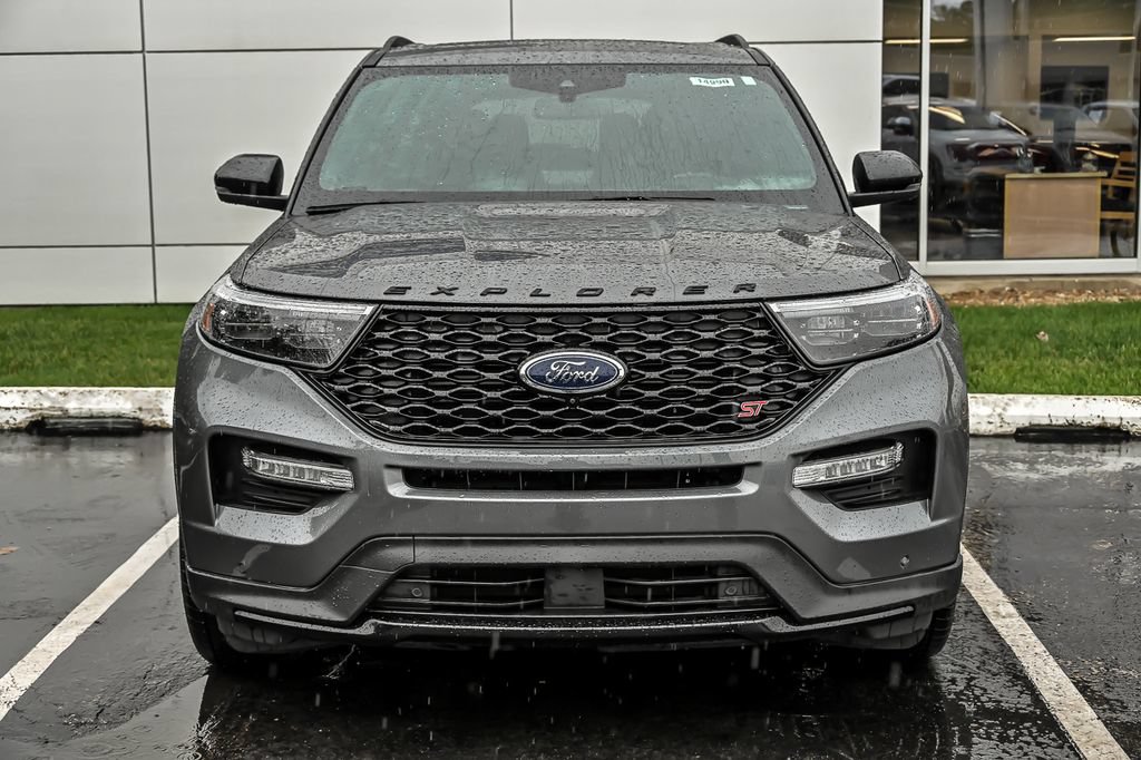 Certified 2023 Ford Explorer ST w/ Equipment Group 401A AWD/4WD image 4