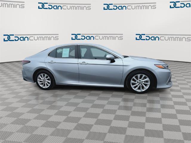 Used 2023 Toyota Camry LE image 8