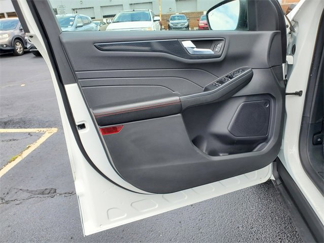 Certified 2024 Ford Escape ST-Line w/ Tech Pack #1 image 10